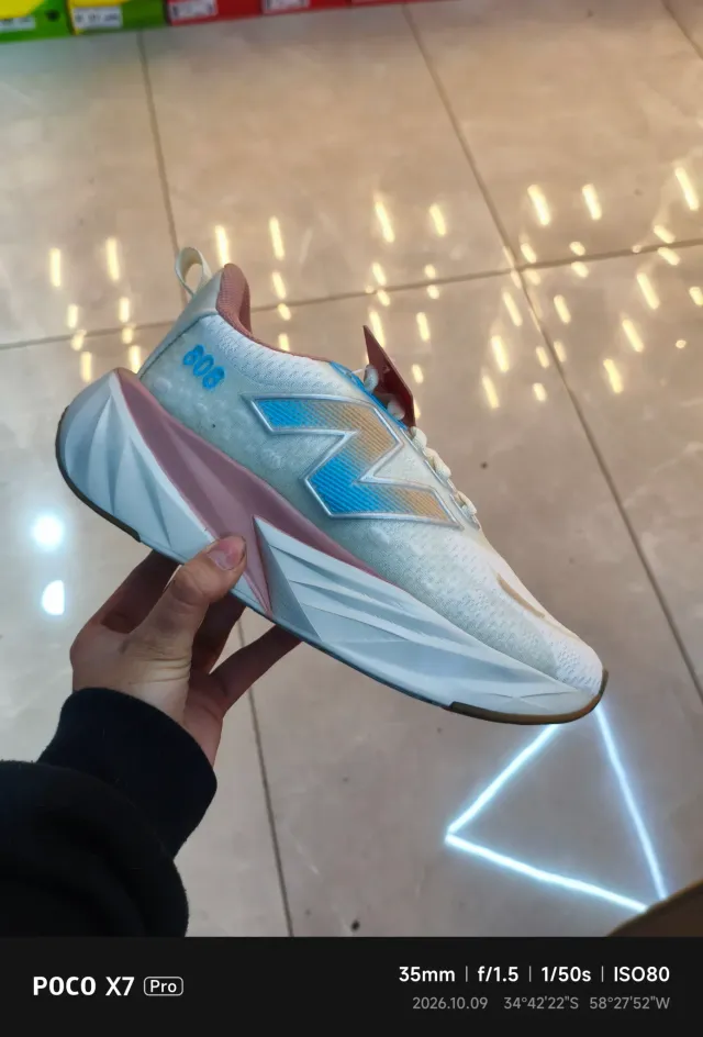 NEW BALANCE 880 CREMA ROSA 2