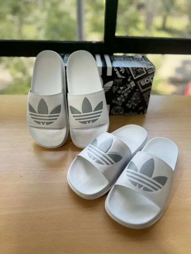 OJOTAS ADIDAS 2