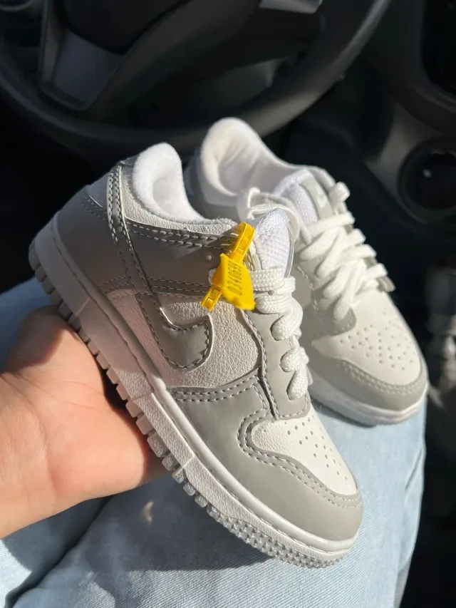 SB DUNK NIÑOS 4