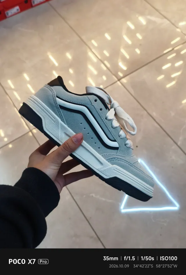VANS HYLANE GRIS 2