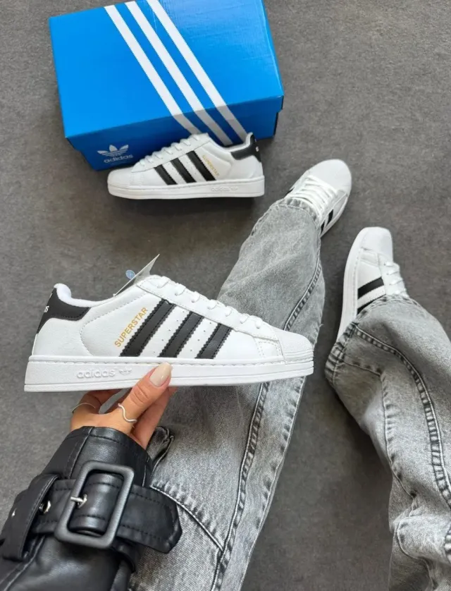 SUPERSTAR BLANCO NEGRO