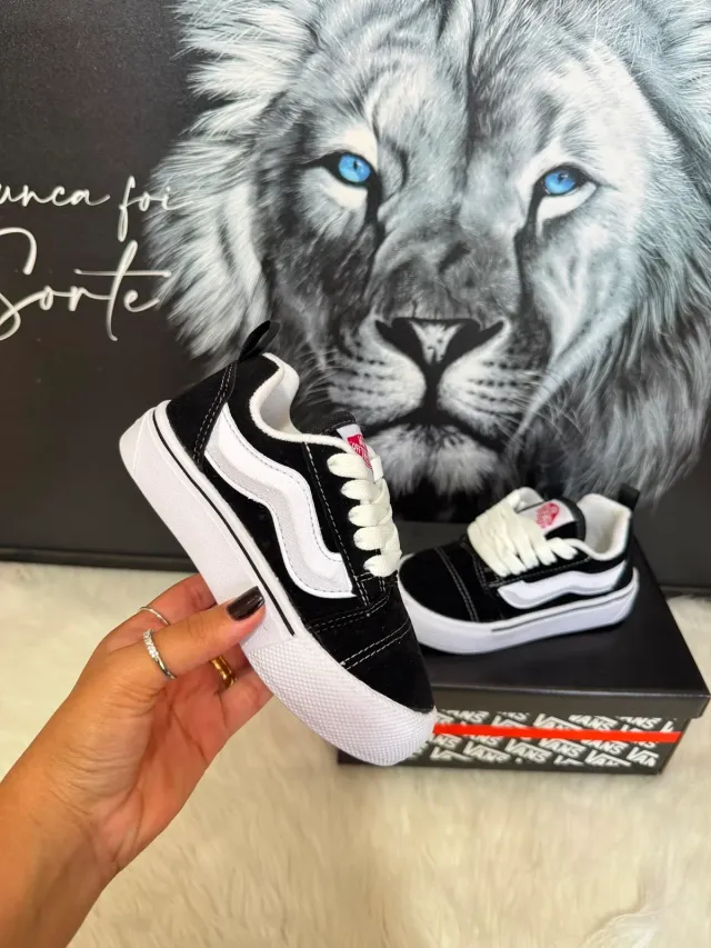 VANS KNU NIÑOS