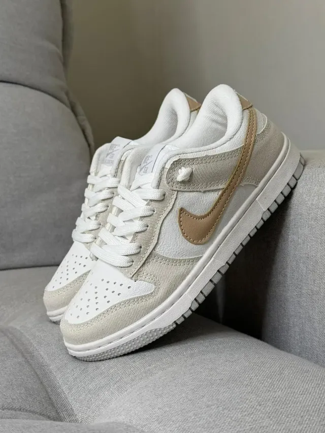 SB DUNK GLITTER CREMA