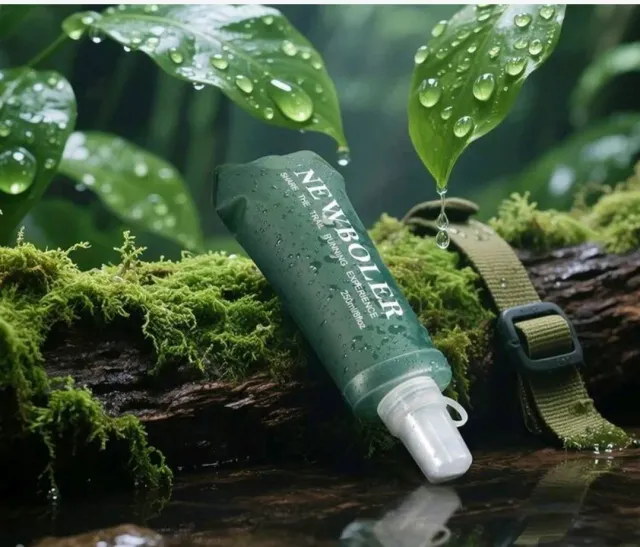 Botella blanda plegable verde Newboler para trail running 3