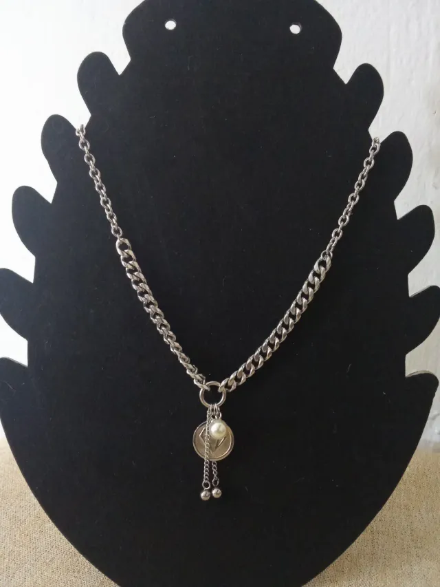 Collar