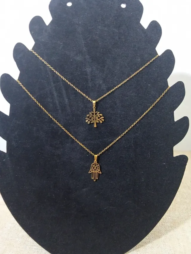 Cadena + dije (acero dorado )