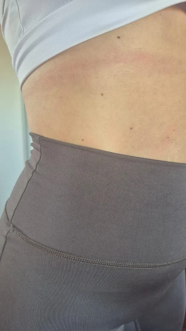 ELARA, calza lycra power con faja y recorte en entrepierna 6