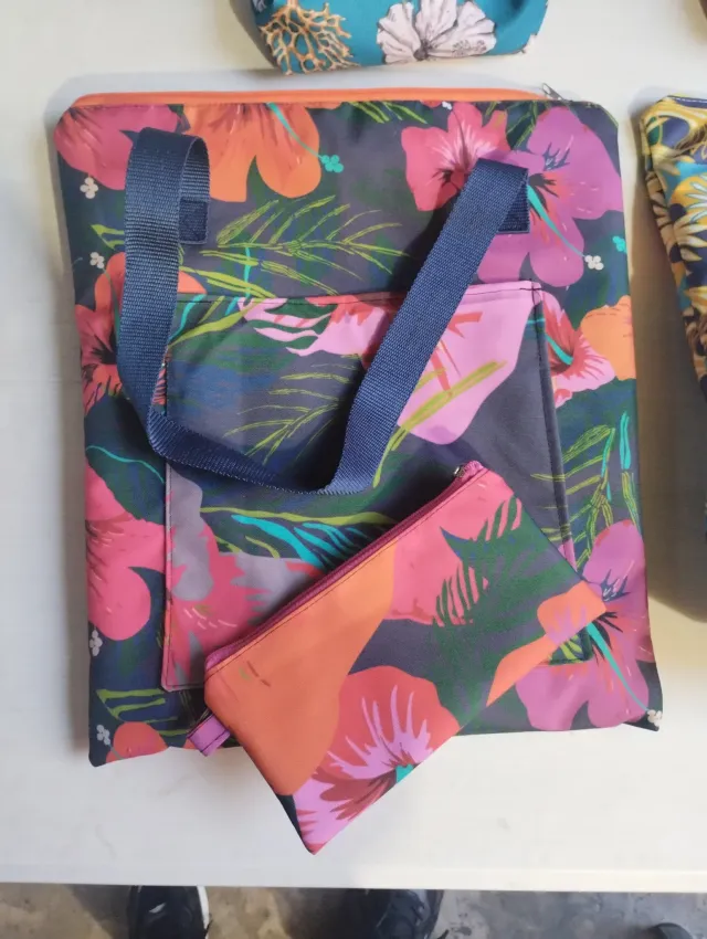 Bolso Playero con neceser