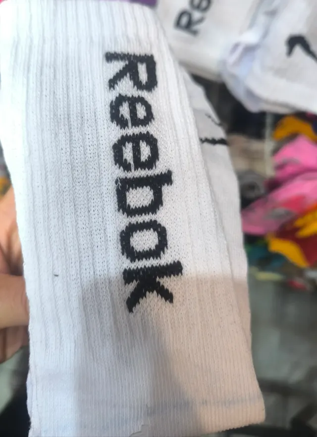 Reebok b