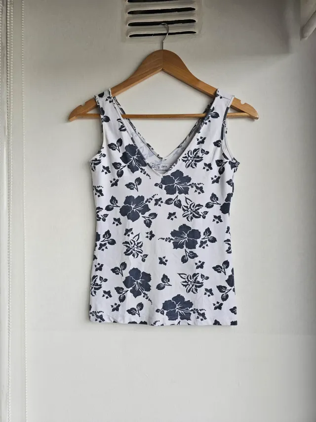 Musculosa de Zara