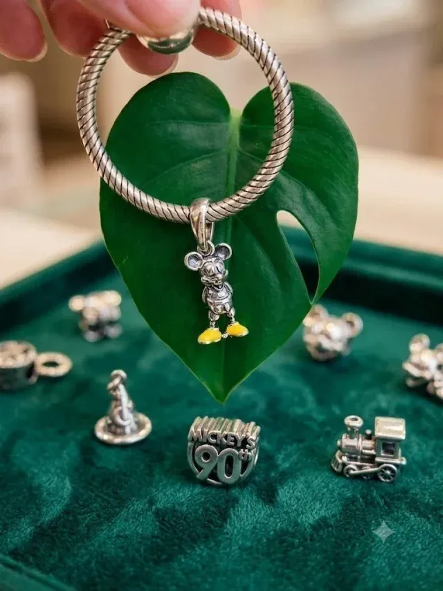 Charm Mickey Mouse