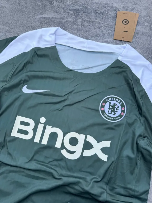 CONJUNTO DE ENTRENAMIENTO CHELSEA 2