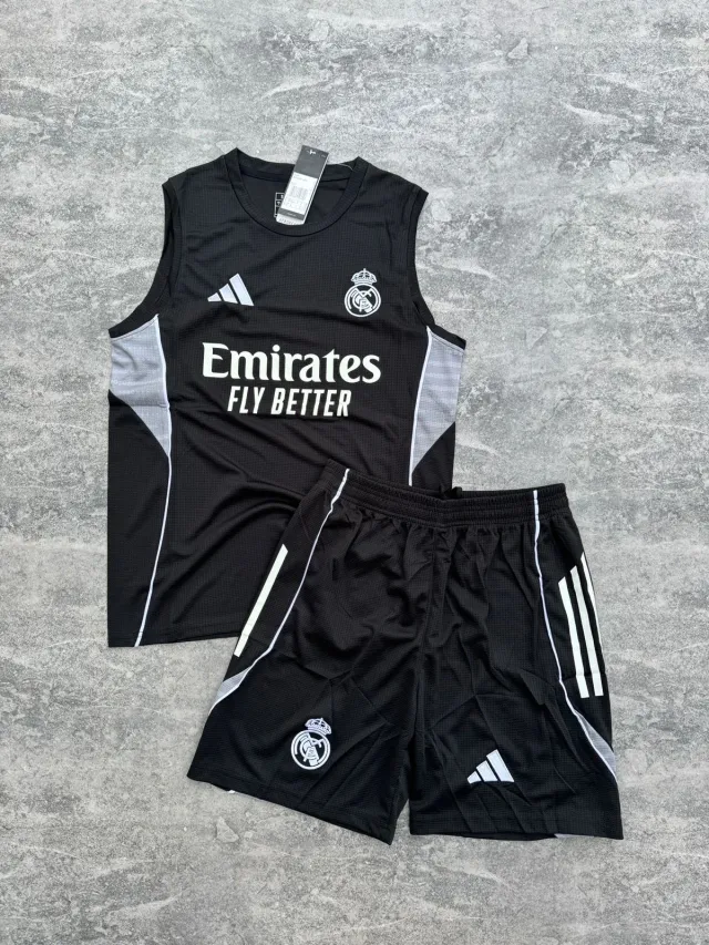 CONJUNTO MUSCULOSA REAL MADRID