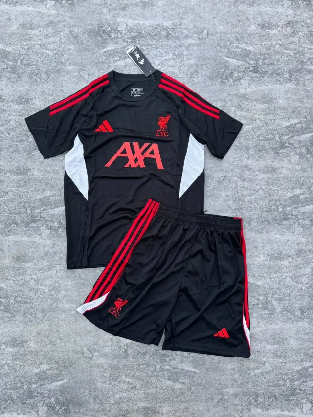 CONJUNTO DE ENTRENAMIENTO LIVERPOOL