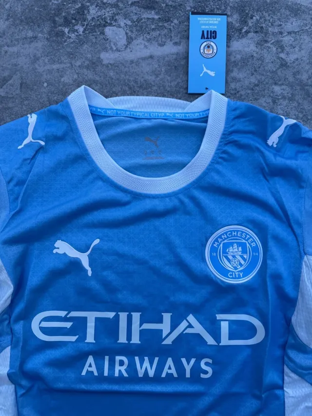 MANCHESTER CITY TITULAR 2026/27 2