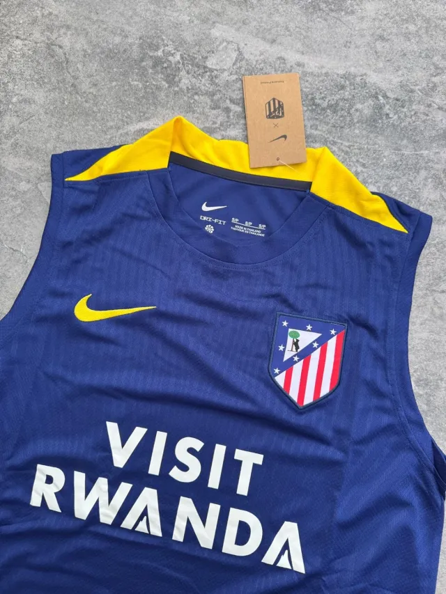 CONJUNTO MUSCULOSA ATLÉTICO MADRID 2