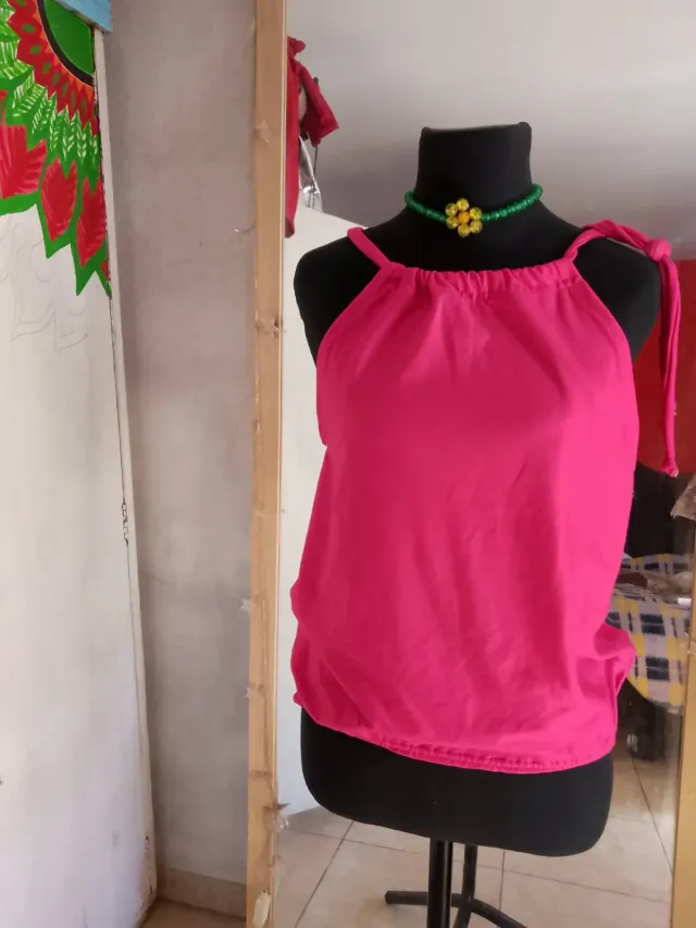Remera con nudos