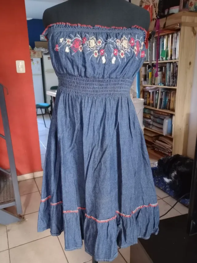 Vestido Jean strapless Bordado 4