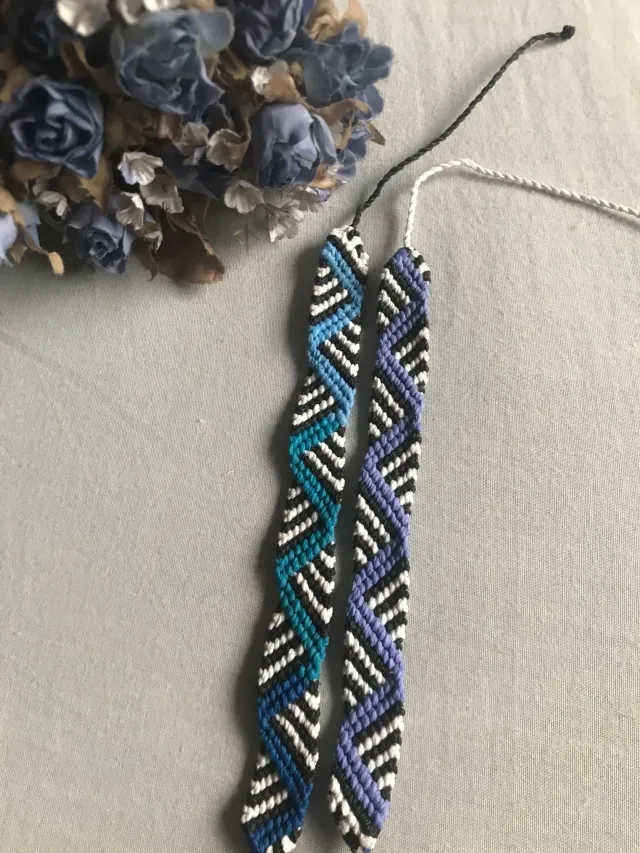 Zebra macramé