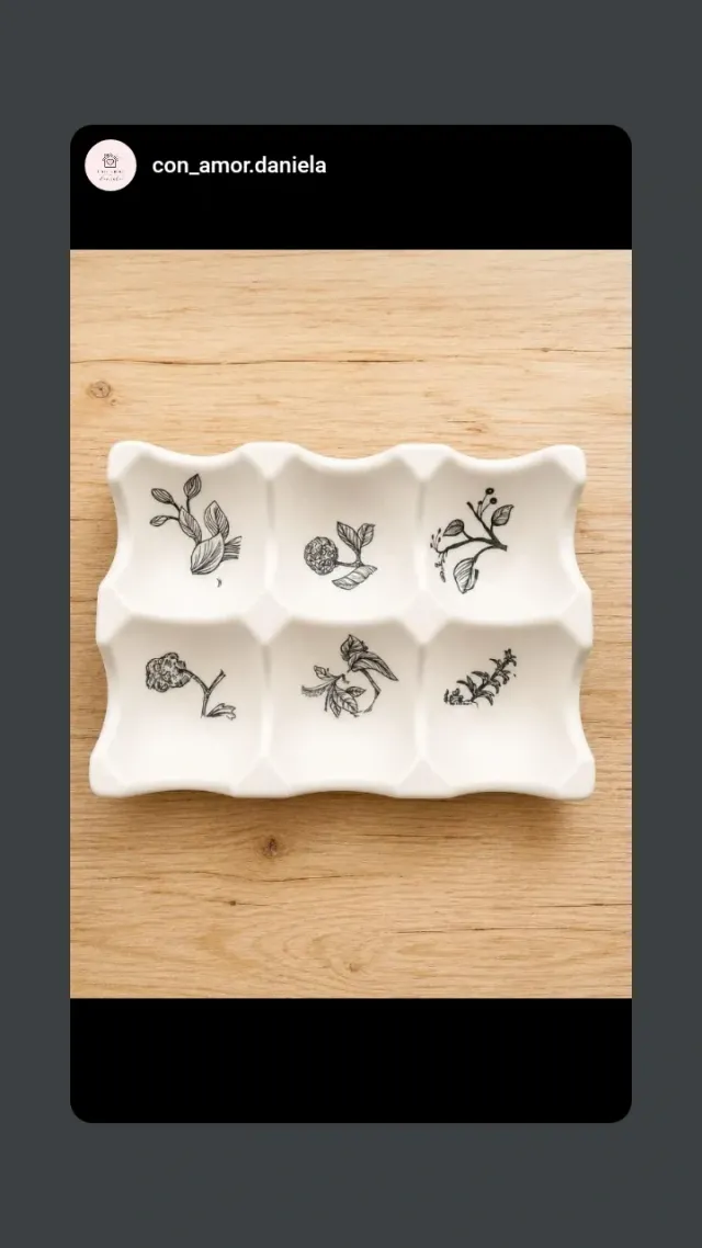 Huevera Floral