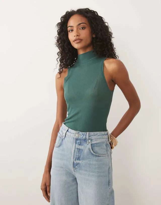 Musculosa Morley cuello alto verde