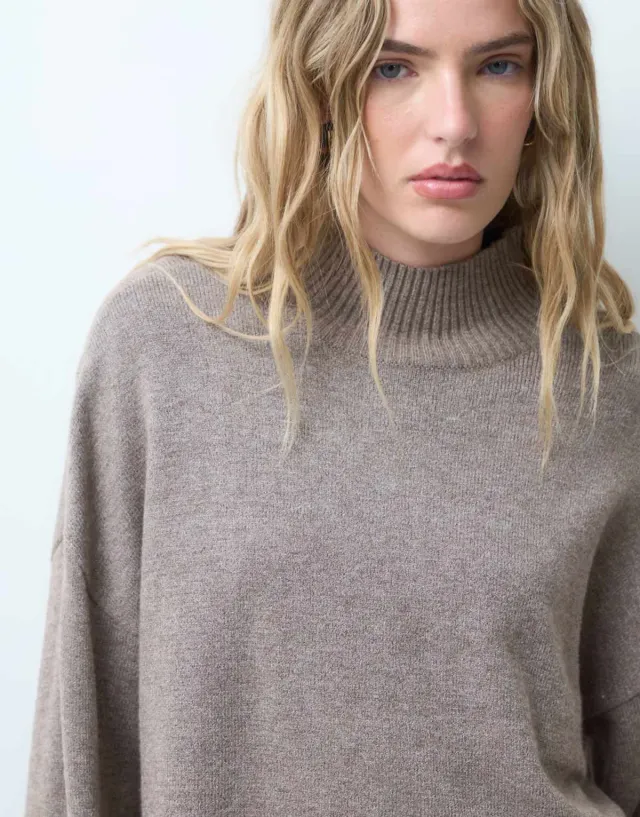 Sweater Devoto cuello alto visón