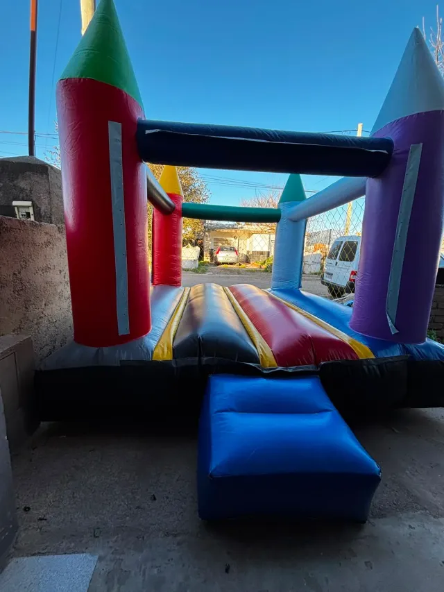 CASTILLO INFLABLE 3X3 MT