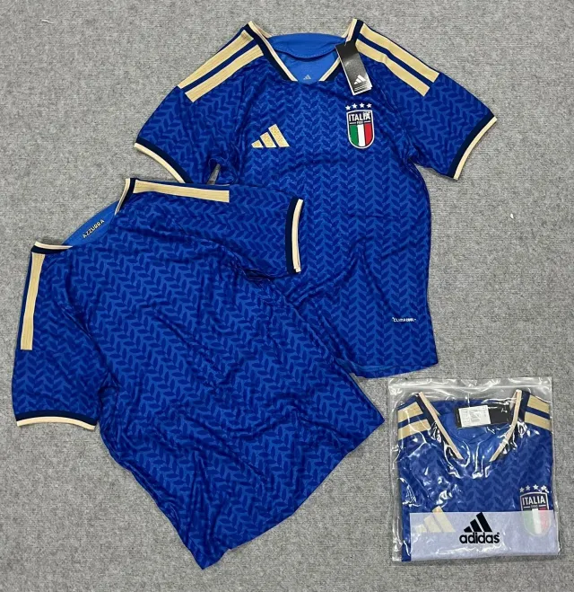 Camiseta Titular Italia
